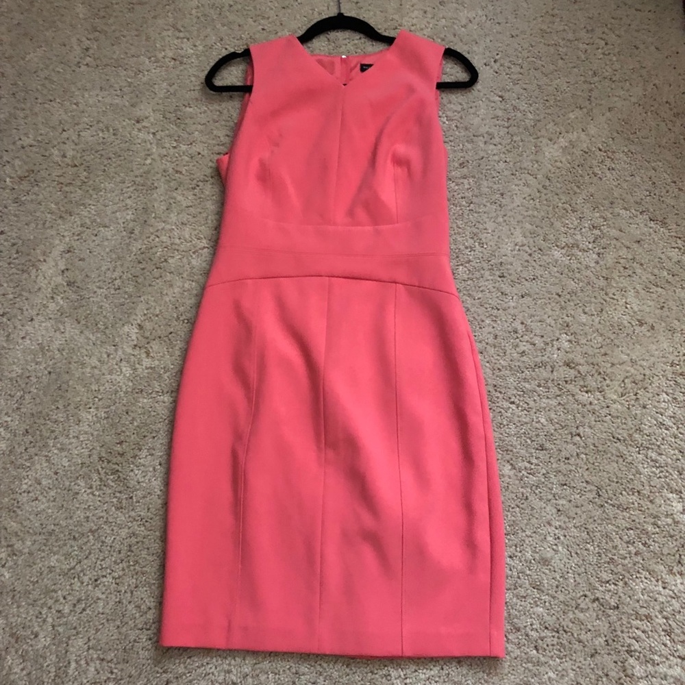 White House Black Market Coral NWT Dress (323)